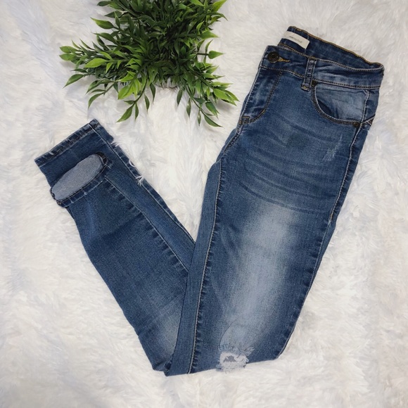 Blue Asphalt Denim - BLUE ASPHALT DISTRESSED SKINNY JEANS